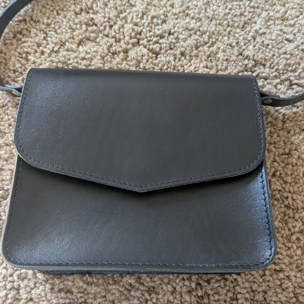 Portland Leather Hawthorne Crossbody